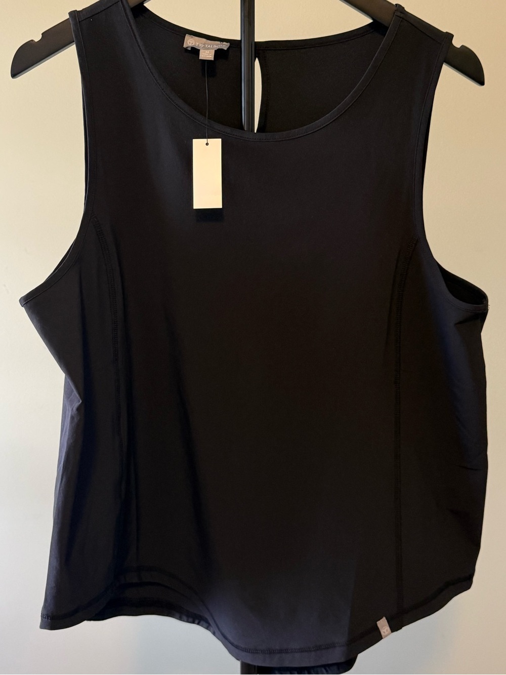 NWT T by Talbots Performance Black Sleeveless Round-Neck Tank Top SZ M